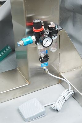 50 KG 満たす精度 ≤1% DUOQI G1WLD 垂直自動ポンプ 液体ペスト 満たす機械